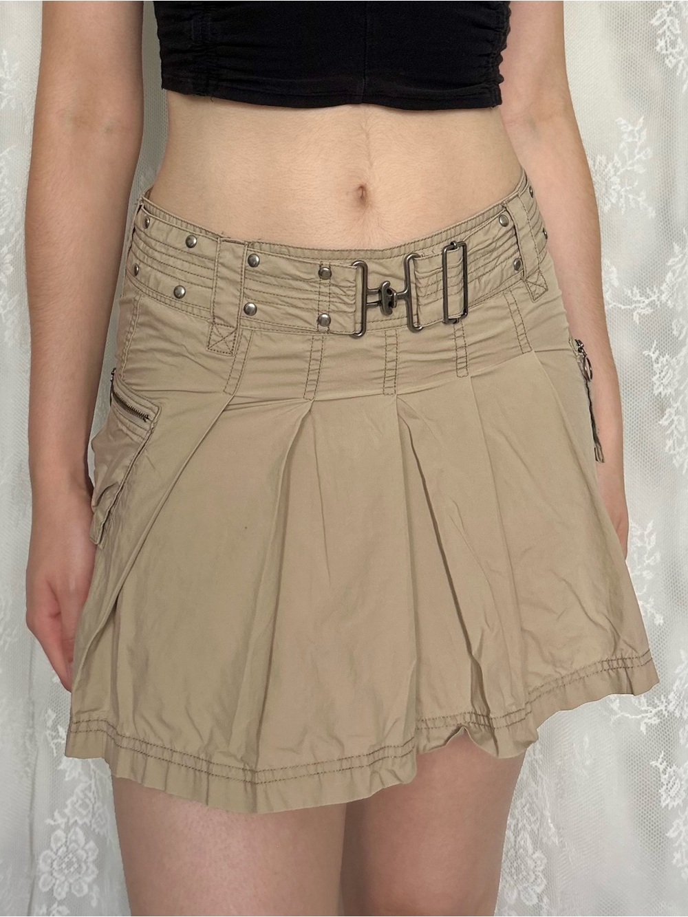 Y2K 2000s Beige Cargo Skirt